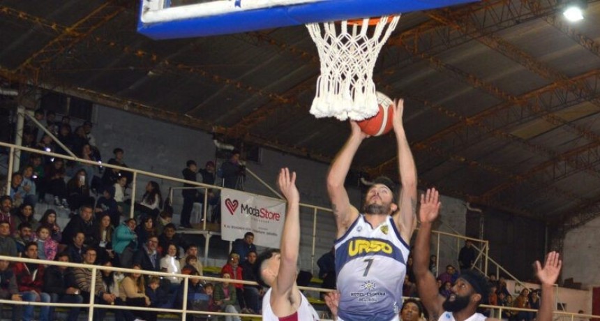 Derrota: Urso no encuentra el rumbo, perdió ante Costa Brava