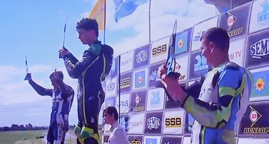 Motociclismo: Valentín Valor se quedó con todo en el Autódromo de Olavarría