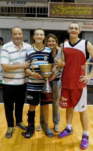 La Trilogía del básquet saladillense: “Los Mazzas Team”