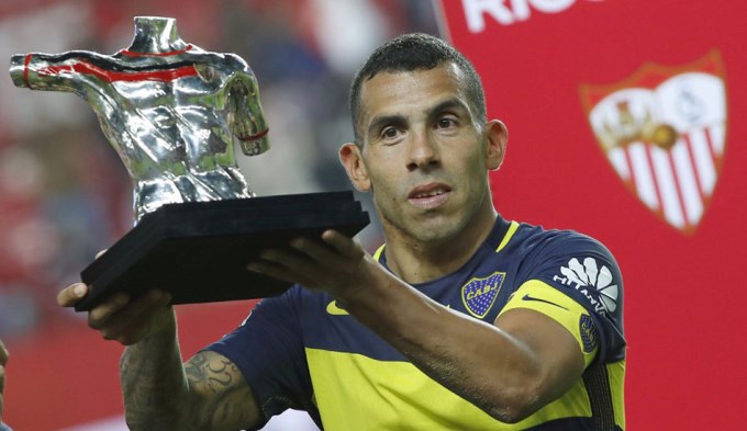 Tevez le robó la silla a Sevilla y Boca ganó el trofeo Puerta