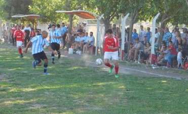 La Lola y Apeadero finalistas del torneo de Primera Divisi&oacute;n