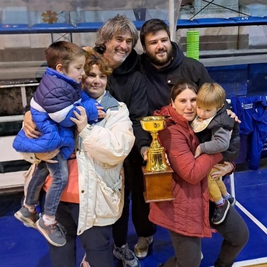 Oscar Chacón: “Este año es el más emocional de mi vida. Y Urso con sus jugadores, dirigentes y mi familia tienen mucho que ver”