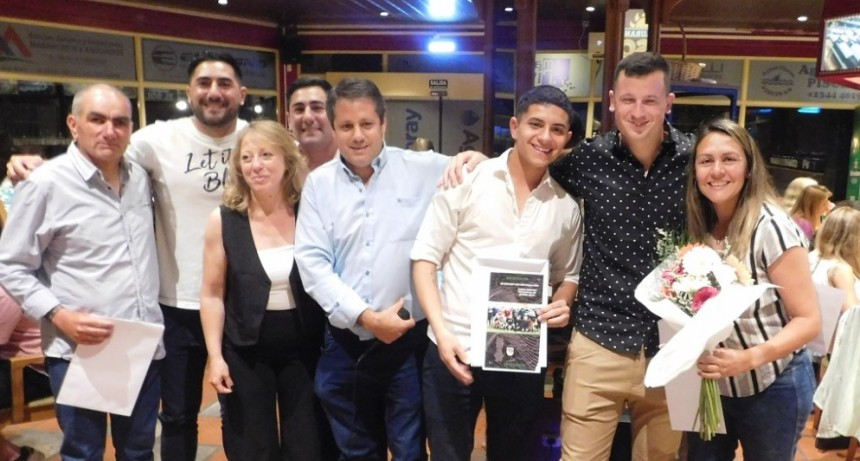 ASAF agasajo a los arbitros recien recibidos con una cena en el Sol