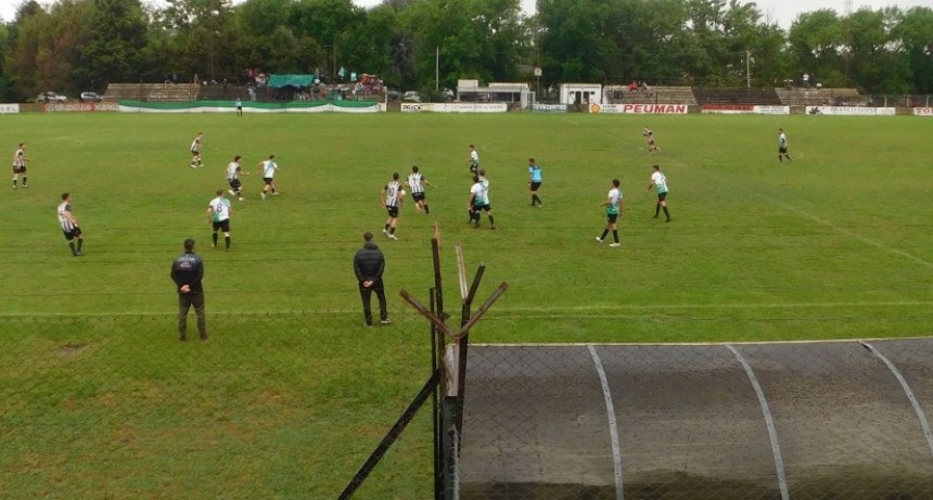 Fútbol: Huracán, Argentino y Atucha pasaron a Semifinales