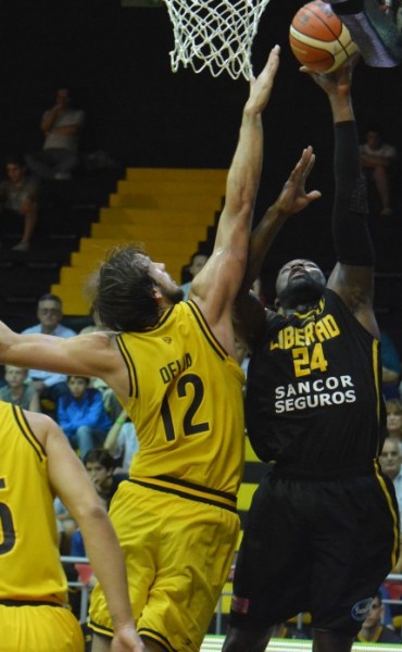 Obras es finalista del Súper Cuatro junto a Gimnasia Indalo