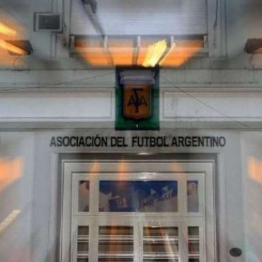 Al final Segura sigue y las elecciones serían en mayo o junio