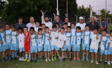 La Escuela  Municipal de Fútbol de Del Carril cerró las actividades del año