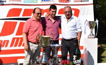 Salomón en la presentación del proyecto Turismo Carretera de Juan Martín Bruno