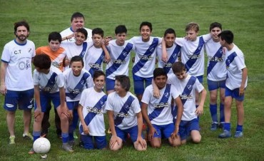 Tras el papelón del Tribunal de Penas, Argentino jugará la final de la sub13