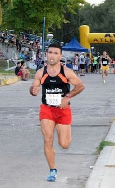 En “accidentada” carrera Ezequiel Aguilera se impuso en los 10k de 25 de Mayo
