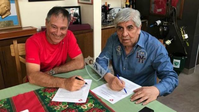 Holan, en el top ten de los mejores DT del mundo