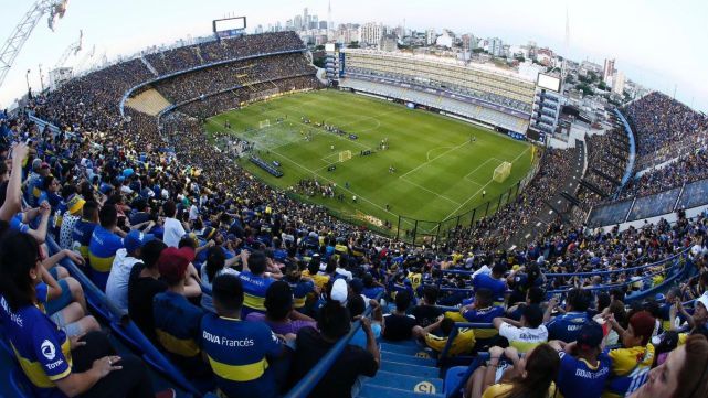 Los hinchas de Boca reventaron La Bombonera en su día