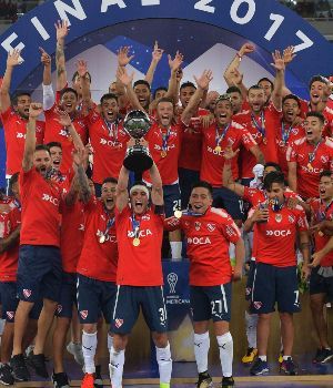 Volvió el Rey de Copas: Rojo campeón