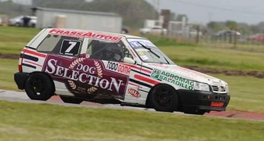 Lucas Barbalarga fue tercero en el campeonato de la Clase 1 del Turismo Pista