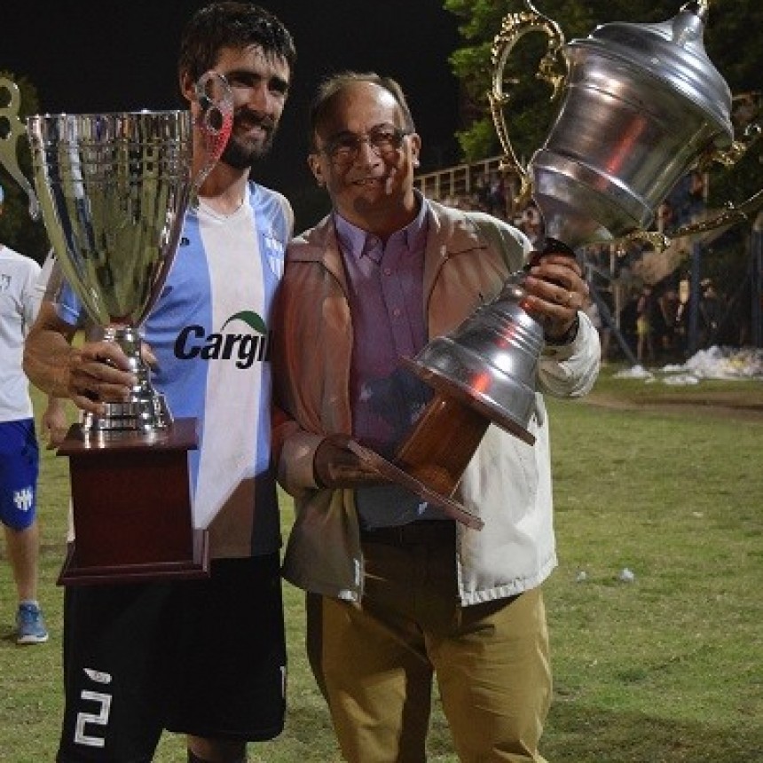 El Intendente de Saladillo estuvo en el partido final del Torneo Clausura de Fútbol