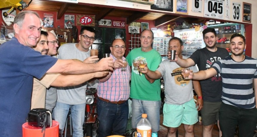 Club de Motos Antiguas cerró el año con una cena agasajo