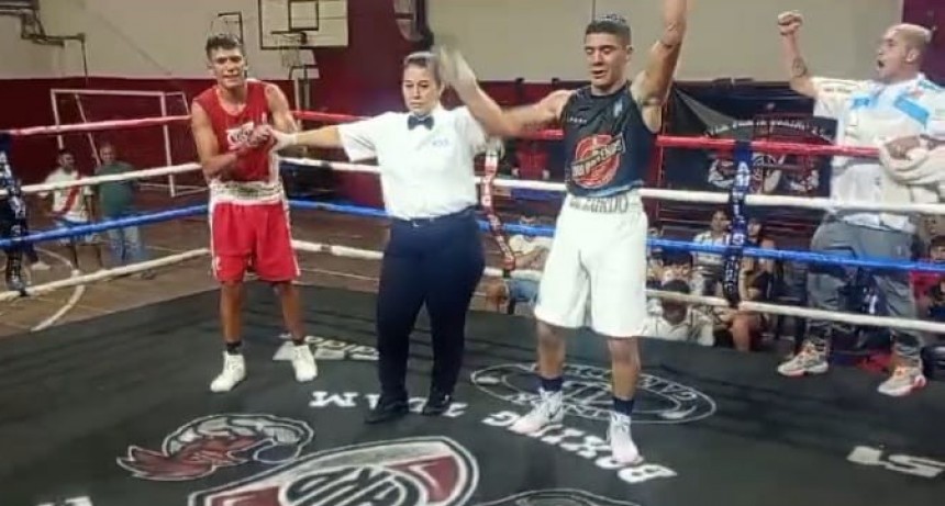 DOBLE CINTURÓN: El saladillense Mateo Miramón se quedó con dos títulos en el microestadio de River Plate